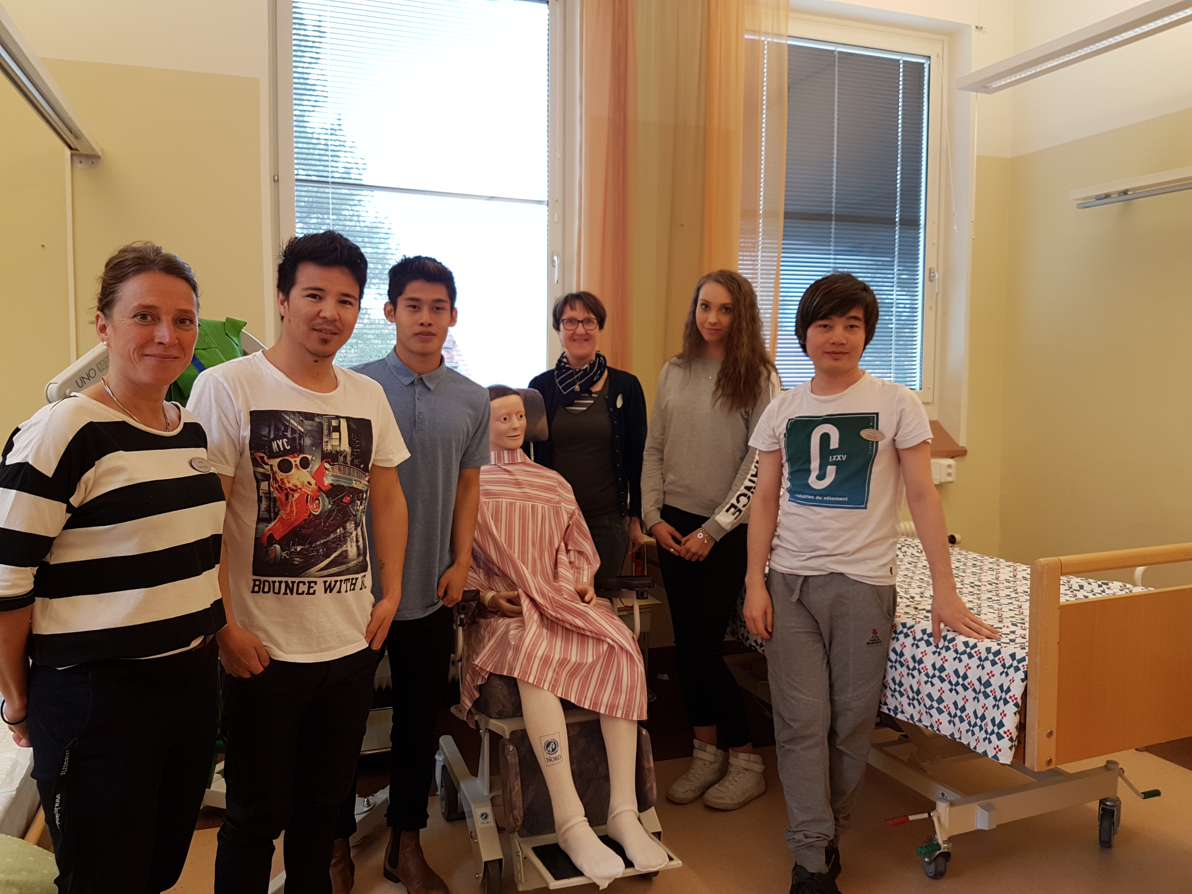 Första kullen undersköterskor klara och går ut i jobb