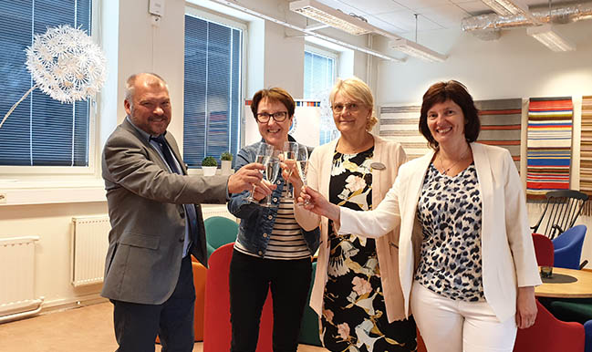 Approved VO-college!